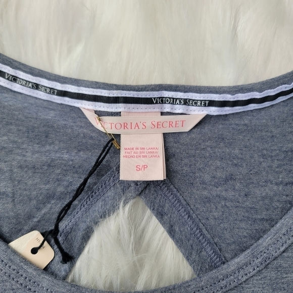 2/$20 NWT Victoria's Secret Open-back Tank S - Picture 2 of 10